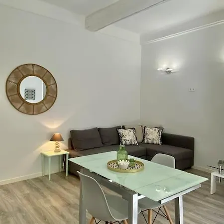 Modern Jewel In The Midst Of Old Town Charm Apartment Villefranche-sur-Mer